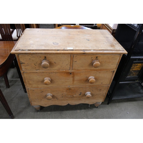 153 - A Victorian pine chest of drawers