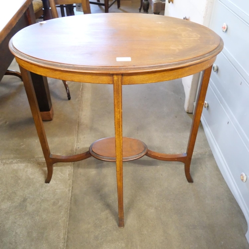 179 - An Edward VII oval inlaid mahogany occasional table