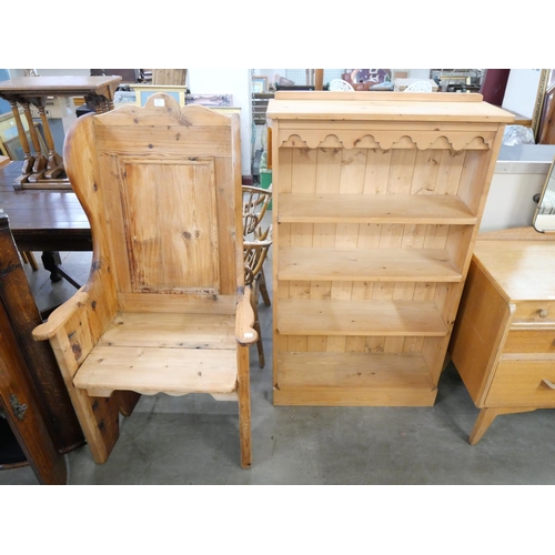 195 - A pine lambing chair and bookshelf