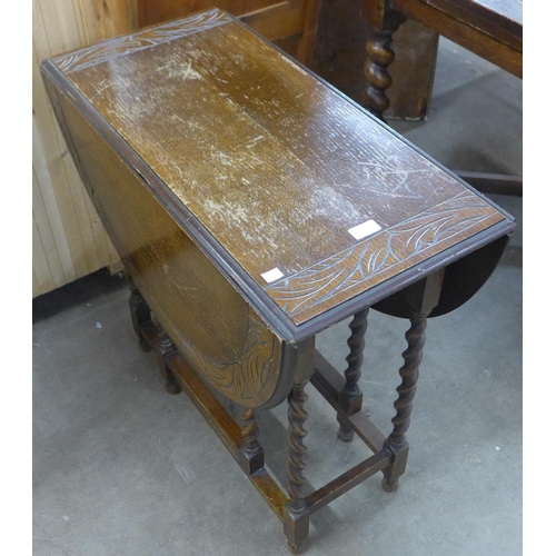 213 - An oak barleytwist gateleg table