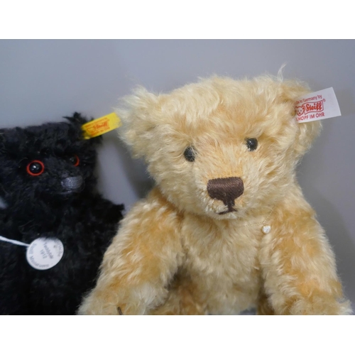 335 - Two Steiff Teddy bears, 1912 miniature and limited edition Alexandra