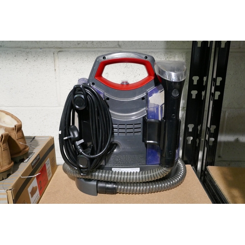 3015 - Bissell Spot Cleaner (model:- 36981), original RRP £99.99 + VAT (312-60) * This lot is subject to VA... 