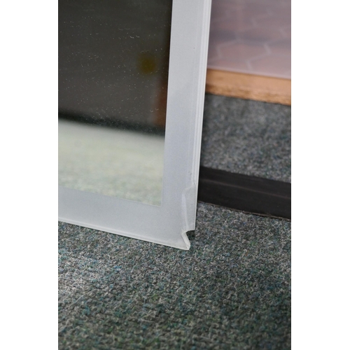 3031 - Libretto De-Mist Tavistock Bathroom Mirror (Damaged Corner), original RRP £128.99 + VAT (312-66) * T... 