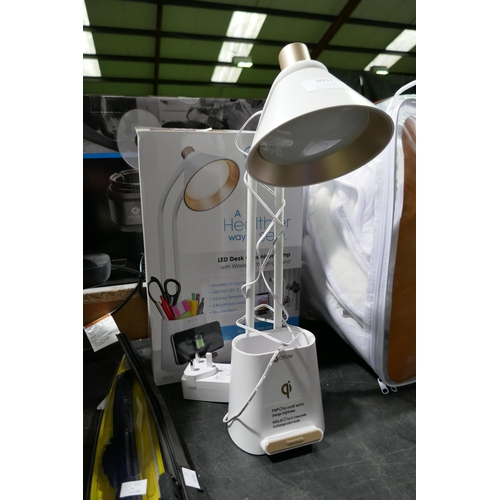 3051 - Ottlite LED Organiser Desk Lamp (312-180) * This lot is subject to VAT