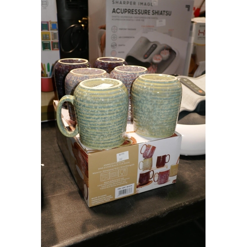 3059 - Reactive Glaze Mugs (16oz) (312-162) * This lot is subject to VAT