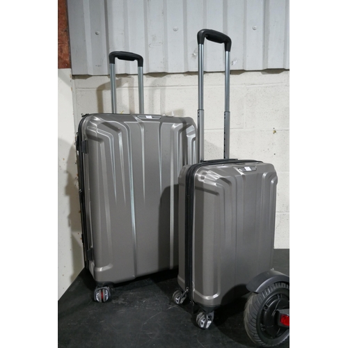 3066 - Samsonite Endure Hardside Two Piece Set, original RRP £119.99 + VAT (312-302) * This lot is subject ... 