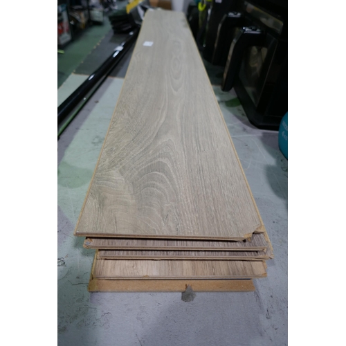 3084 - Laminate Hartford Oak Flooring (309-297)   * This lot is subject to vat