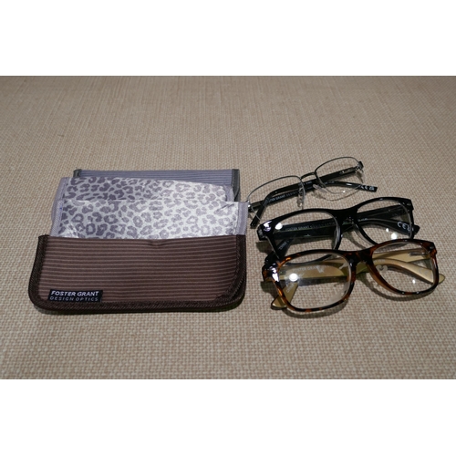 3106 - Quantity of FGX Reading Glasses  (312-104-116) * This lot is subject to VAT