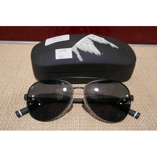 3131 - Pair Of Mens Nautica Sun Glasses  (311-443)    * This lot is subject to vat