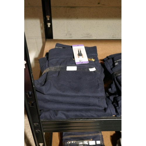 3182 - Five pairs of women's navy trousers - mixed sizes * This lot is subject to VAT