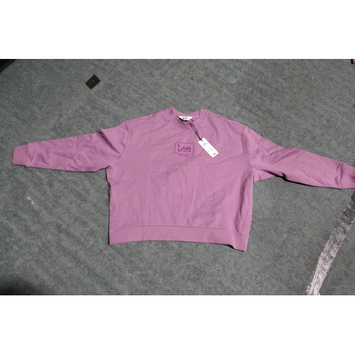 3199 - A quantity of lady's purple Lee jumpers - mixed sizes * This lot is subject to VAT