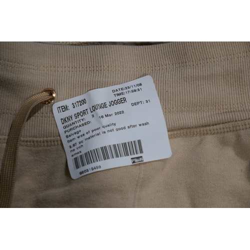 3202 - A quantity of lady's beige Ellesse joggers - size L * This lot is subject to VAT