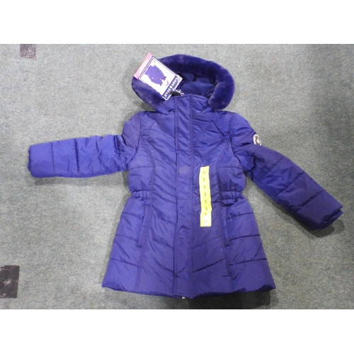 3284 - Five navy kid's hooded coats - size S * This lot is subject to VAT