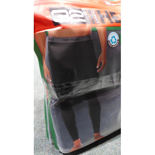 3325 - Five men's two-packs of 32 Degrees heat-base layer pants - size L  * This lot is subject to VAT