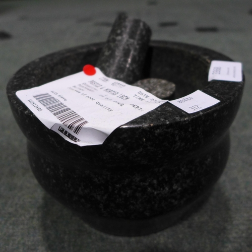 3368 - Cole and Mason Pestle and Mortar (18cm) (312-261) * This lot is subject to VAT