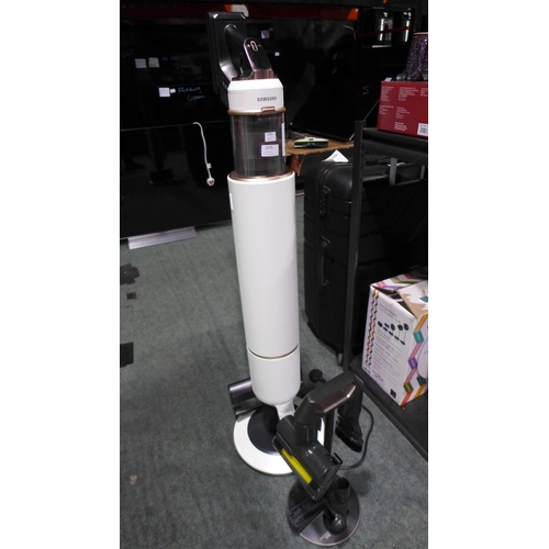 3375 - Samsung Bespoke Stick Vacuum Cleaner With Battery, original RRP £499.99 + VAT (312-288) * This lot i... 