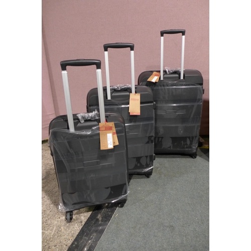 3410 - American Tourister Bon Air Three Piece Luggage Set (Carry On/Medium/Large), original RRP £120.83 + V... 