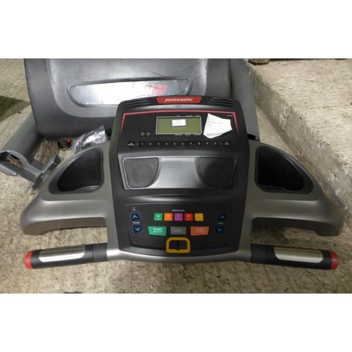 3443 - Johnson 8.1T Fitness Treadmill, original RRP £549.99 + VAT (312-47) * This lot is subject to VAT