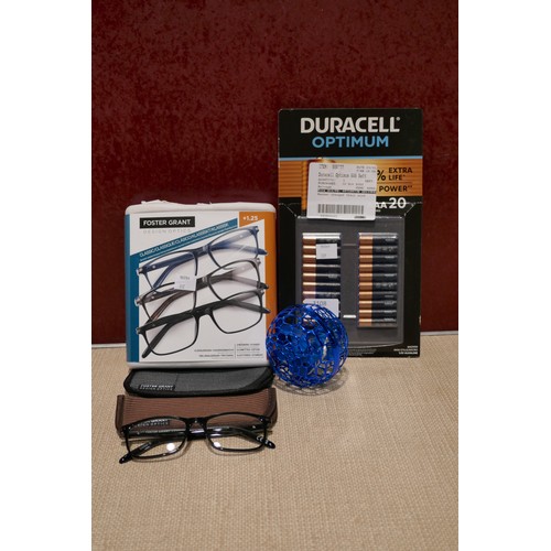 3108 - FGX Reading Glasses, Wonder Sphere Spinner Ball And Duracell AAA Batteries (312-234,259,235) * This ... 