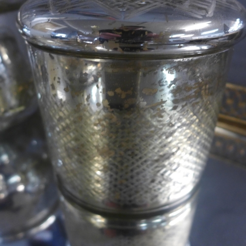 1391 - A silver etched trinket jar with lid (2188105)   #