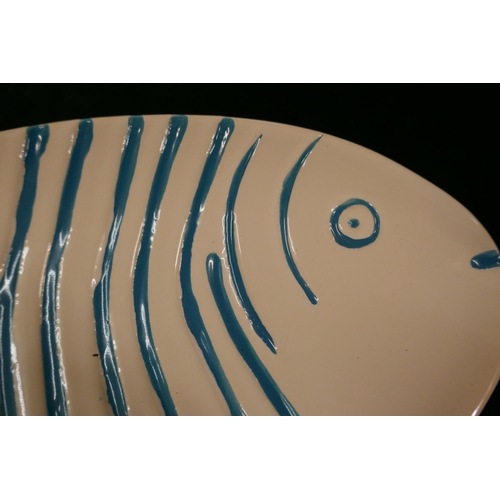 1335 - A ceramic fish plate L30cm (563304)