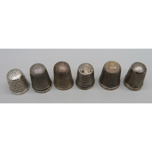 1008 - Six silver thimbles, one a/f