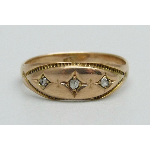 1019 - A vintage 15ct gold and diamond ring, 1.9g, M