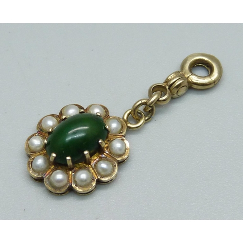 1024 - A green cabochon and pearl pendant, tests as 14ct gold, 3.3g, green stone a/f