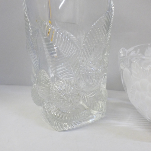 604 - A French glass vase and a Bohemia crystal bowl
