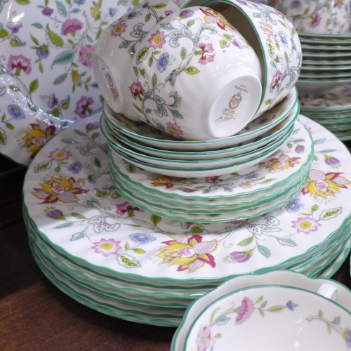 672 - An eight setting Minton Haddon Hall tea and dinner service **PLEASE NOTE THIS LOT IS NOT ELIGIBLE FO... 