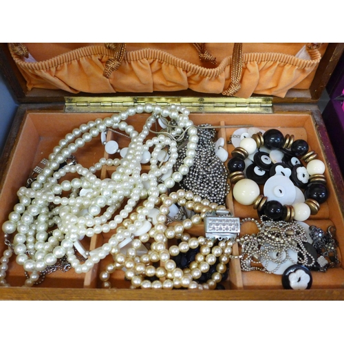 714 - Three cases of costume jewellery