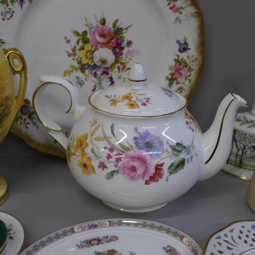 730 - A Hammersley cup, saucer and dinner plate, one other cabinet plate, Duchess tea pot, Aynsley Orchard... 