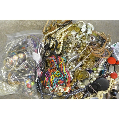 755 - Ninety necklaces and forty-six bangles and bracelets