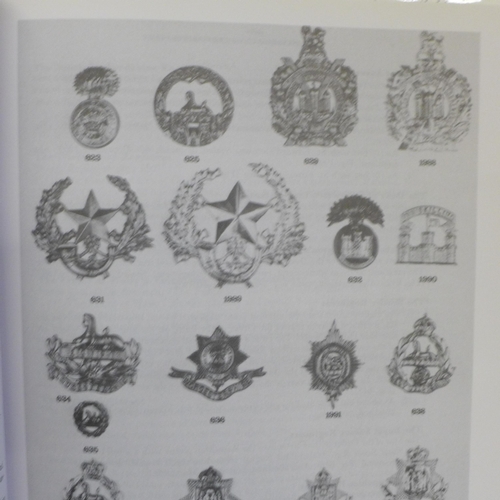 766 - Two military collectors books, Head-dress Badges of The British Army, vol 1 and 2