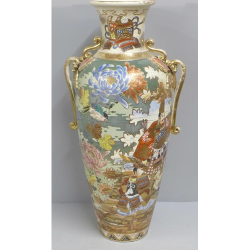 822 - A tall Chinese vase, 46.5cm