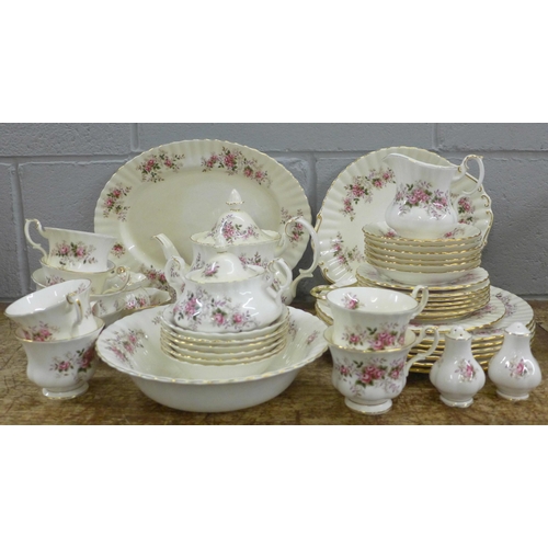 830 - Royal Albert Lavender Rose tea and dinnerwares, six setting, with tea pot, bowl, bread and butter pl... 