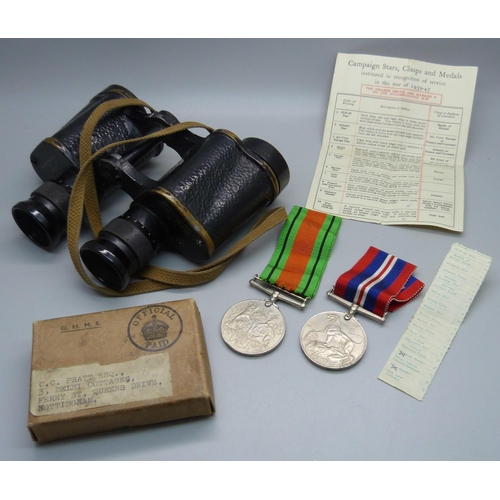 913 - A pair of military issue binoculars, Taylor-Hobson, 1943, and a pair of WWII medals in original post... 