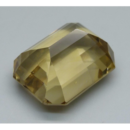 952 - A citrine gemstone, 17.3g