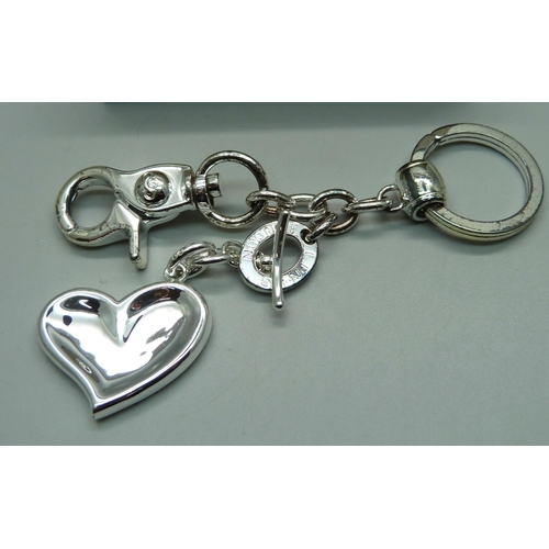 965 - A Links of London key chain, boxed