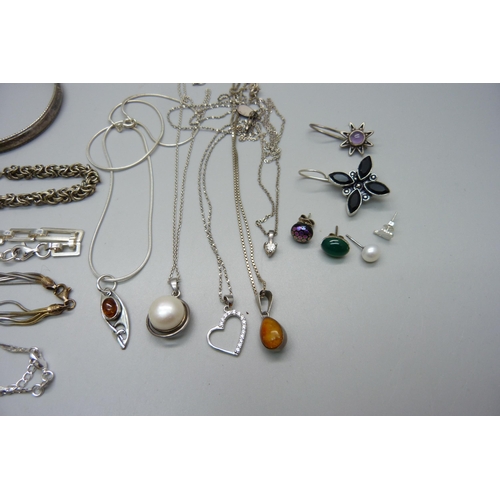 994 - Five silver necklaces, four silver bracelets, one silver bangle and five pairs of earrings and other... 