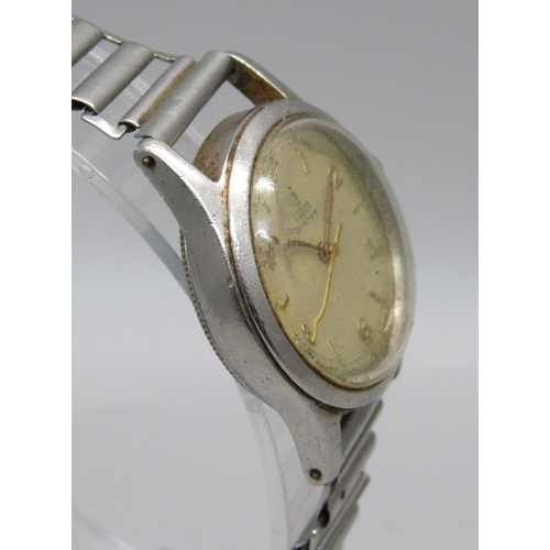 997 - A Tudor Oyster wristwatch, 30mm case, 364106