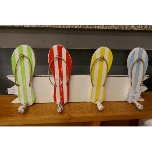 1527 - A Flip Flop wooden coatrack W50cm (724907)