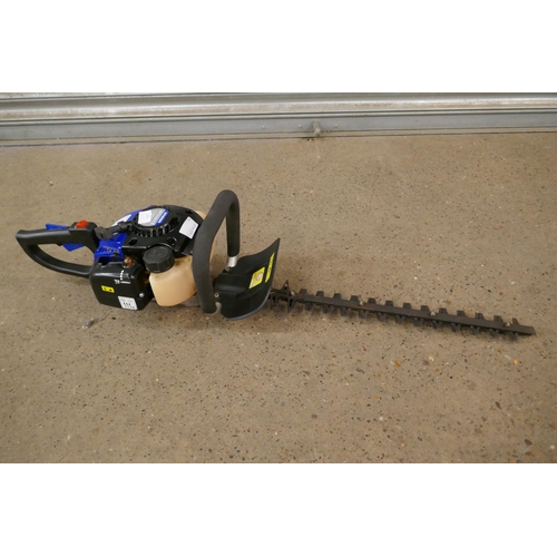 2211 - A McCulloch MAC 838 petrol driven chainsaw and a Hyundai HYT2318 23cc petrol driven hedge trimmer (p... 