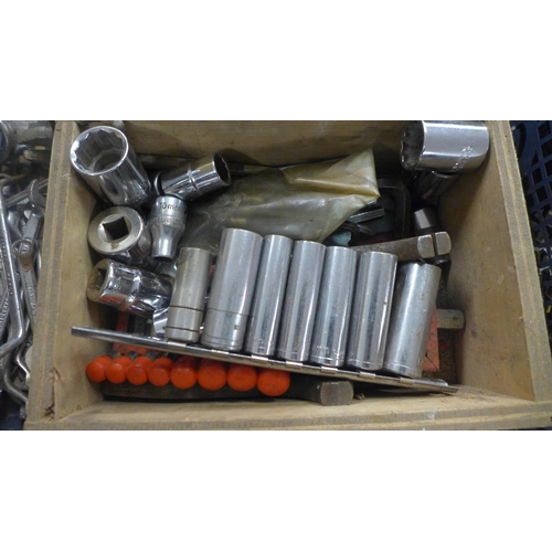 2316 - 4 trays of assorted hand tools including spanners, files and wire brushes etc