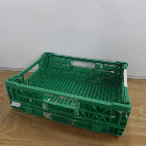 2336 - Ten stacking green plastic crates