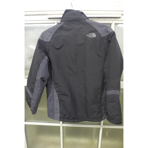 2355 - A North Face jacket, size small