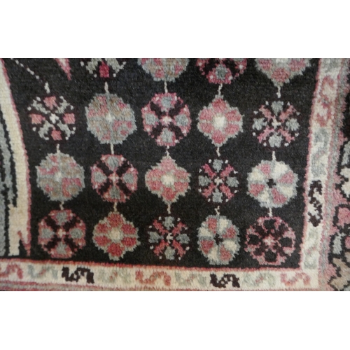 1542 - A washed red ground, full pile persian Hamadan Village rug, 195cm x 130cm