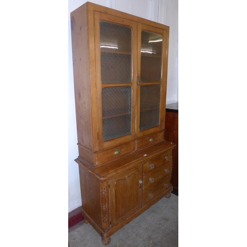 100 - A Victorian pine kitchen dresser