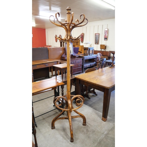 189 - A bentwood coat stand