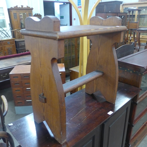 93 - A Victorian pitch pine stool